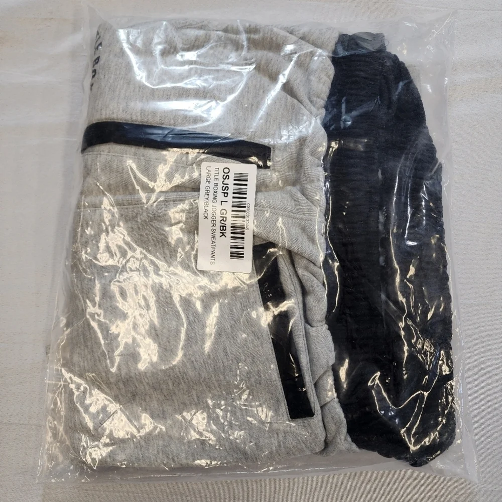 NWT Title Boxing Men's Gray Black Sweatpants Jogger, sz Large - Picture 3 of 13